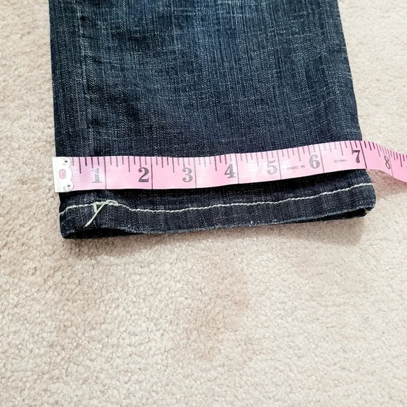 Hydraulic Womens Capri Jeans 9/10 Dark Wash Stretch Bootcut Cropped Distressed - Picture 10 of 14